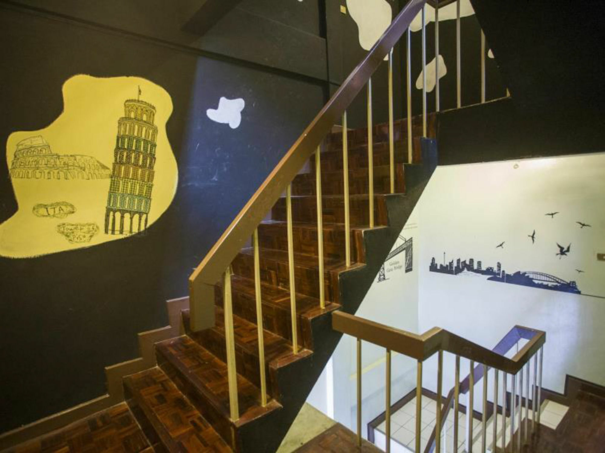 Mad Cow Hostel Μπανγκόκ Εξωτερικό φωτογραφία